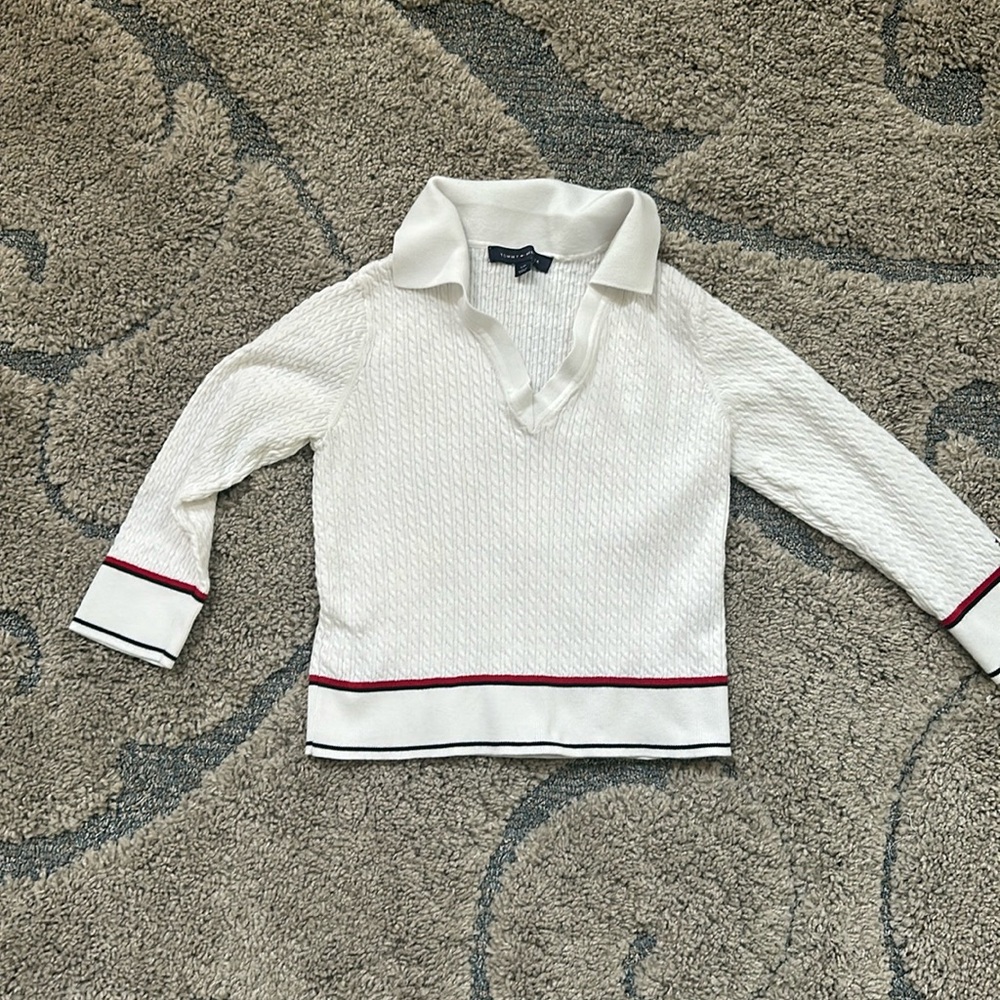 Tommy Hilfiger Sweater Small